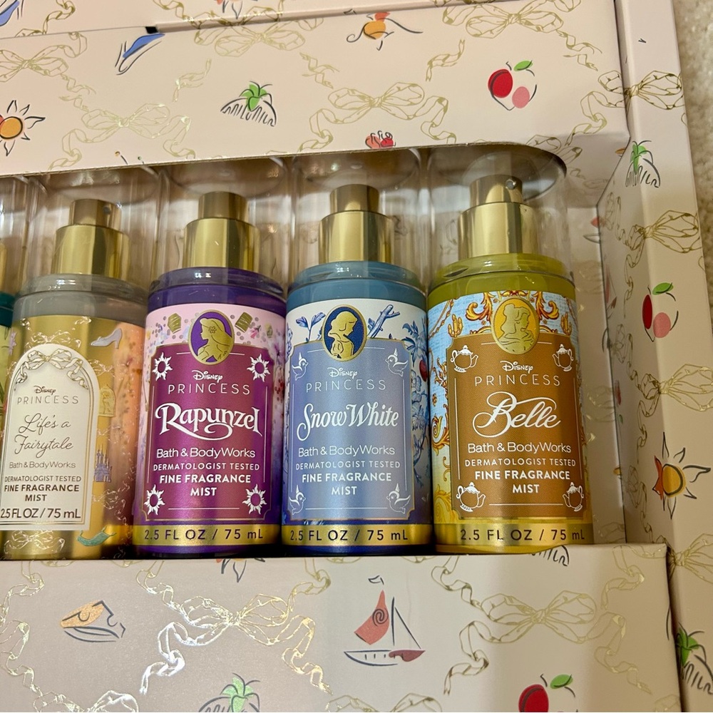 Bath and Body Works Disney Princess 7-piece Mini Fine Fragrance Mist Sampler - Picture 5 of 17